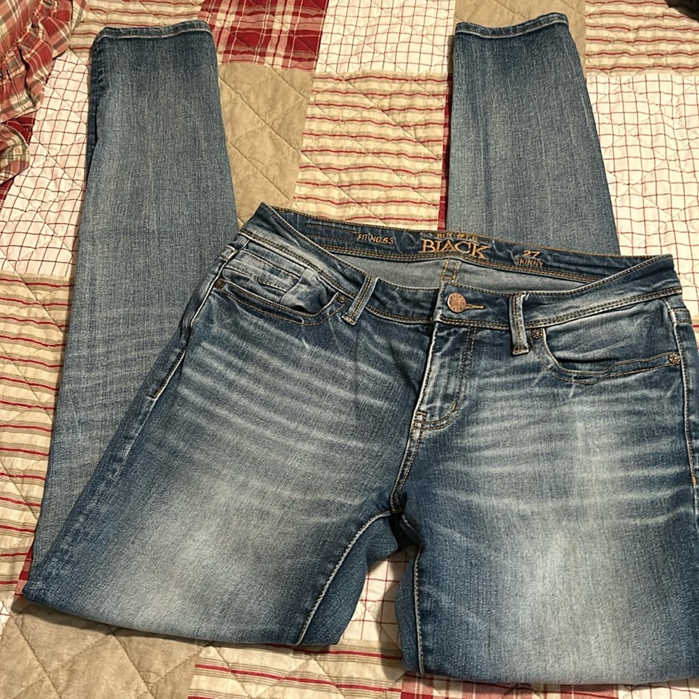 Women’s Buckle Black jeans. Size 27x32.
